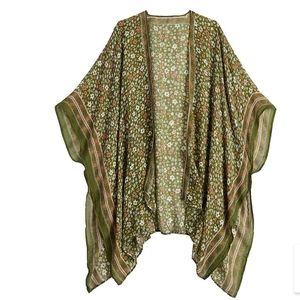NWT | Sonoma Floral Boarder Topper Tacked Runa | OSFM